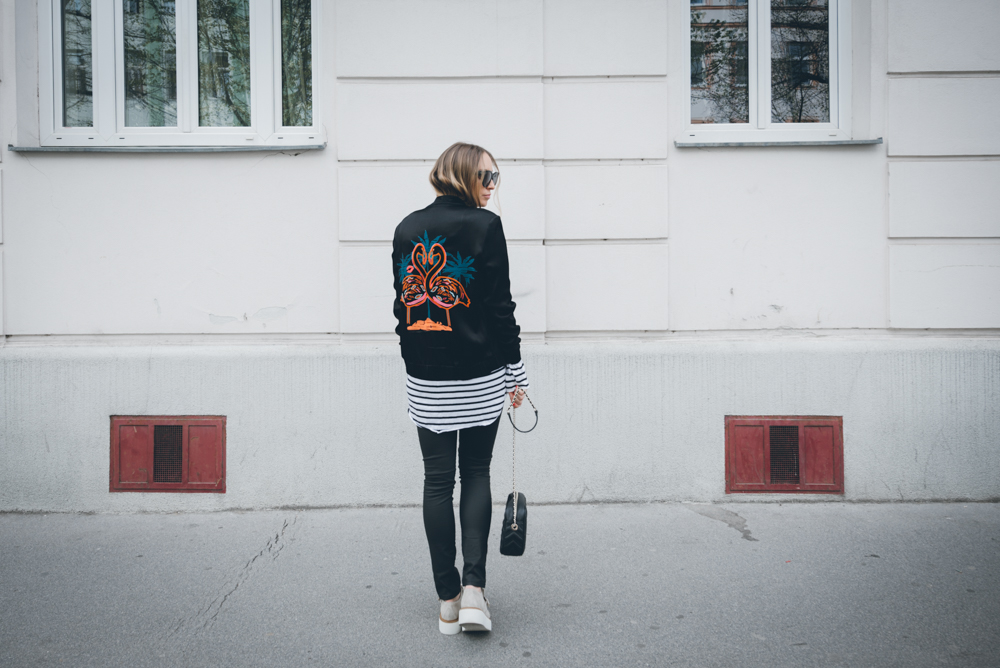 Must have for spring - Bomber Jacket. How to wear a Bomber Jacket. 
