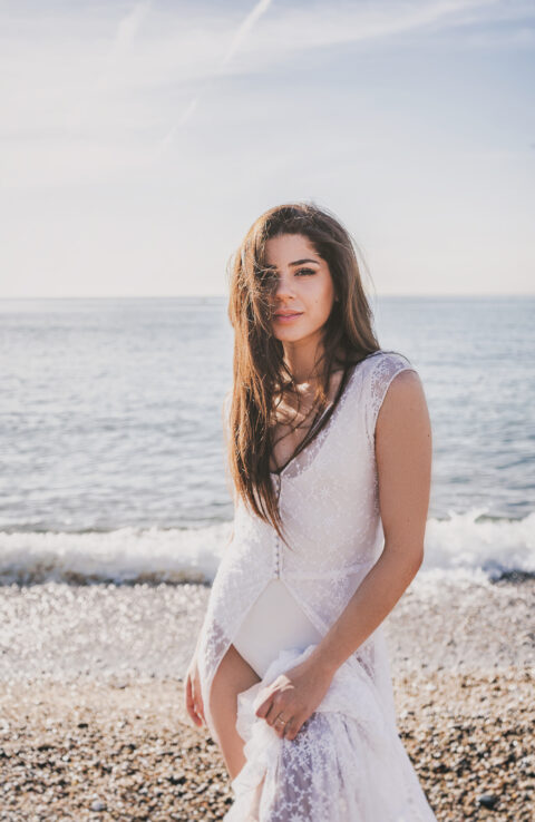 Fashion editorial styled by bridal stylist Jasmin from Pur Style in Barecelona